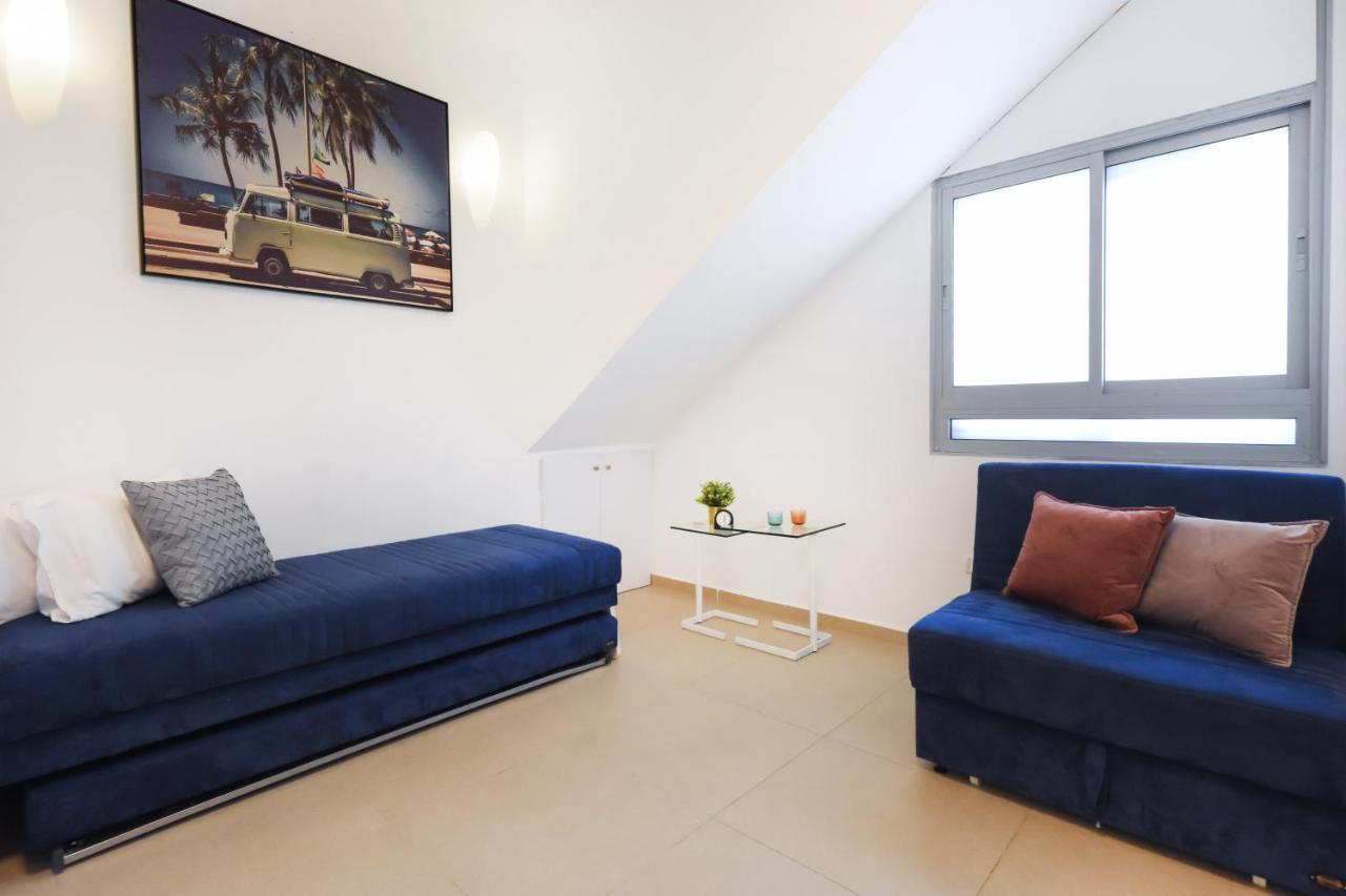 Skylight 3Br In Bograshov By Holyguest Lägenhet Tel Aviv Exteriör bild